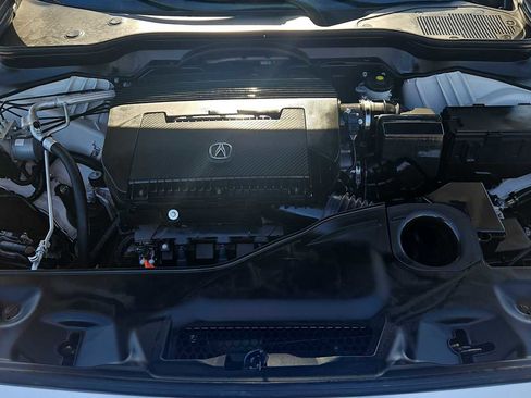 Used 2024 Acura MDX SH-AWD image 18