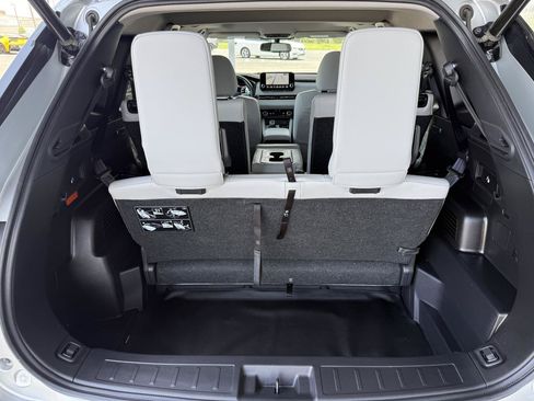 Used 2025 Mitsubishi Outlander SEL Plug-In Hybrid AWD/4WD image 45