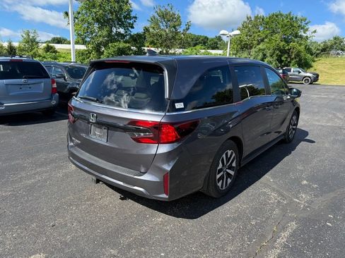 Used 2026 Honda Odyssey EX-L image 3