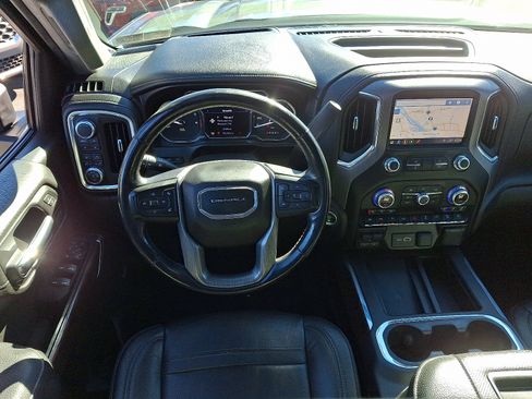 Used 2019 GMC Sierra 1500 Denali w/ Denali Ultimate Package image 11