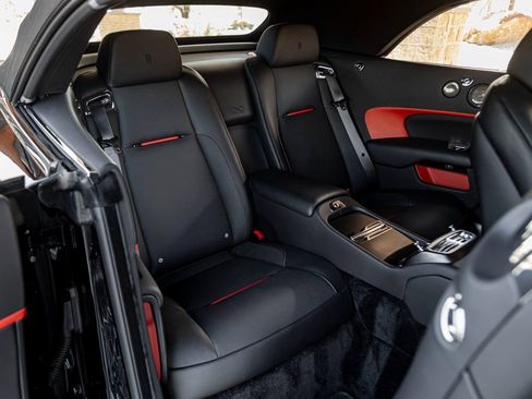 Certified 2019 Rolls-Royce Dawn image 25