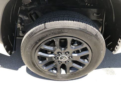 Used 2024 Toyota Tundra SR5 AWD/4WD image 18