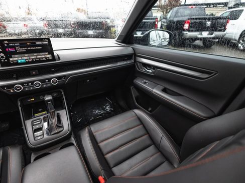 Used 2025 Honda CR-V Sport-L image 24