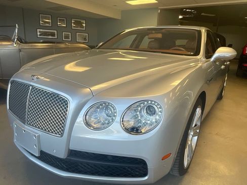 Used 2015 Bentley Flying Spur V8 AWD/4WD image 3