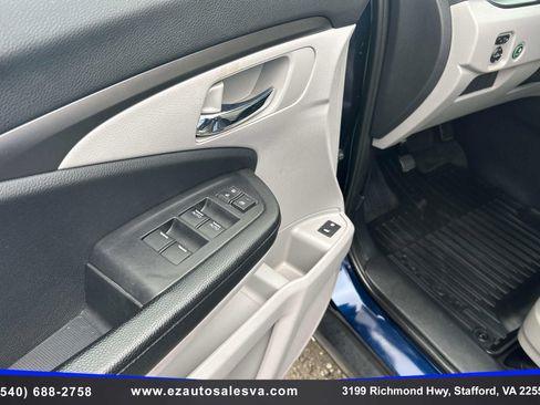 Used 2017 Honda Pilot EX-L image 18