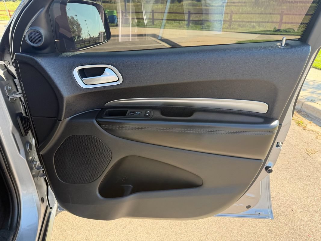 Used 2019 Dodge Durango SXT w/ Trailer Tow Group IV AWD/4WD image 22