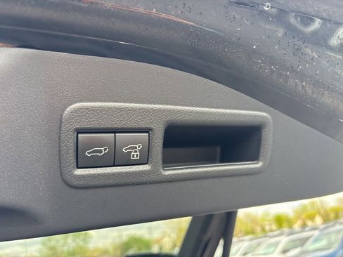 Certified 2023 Subaru Solterra AWD image 27