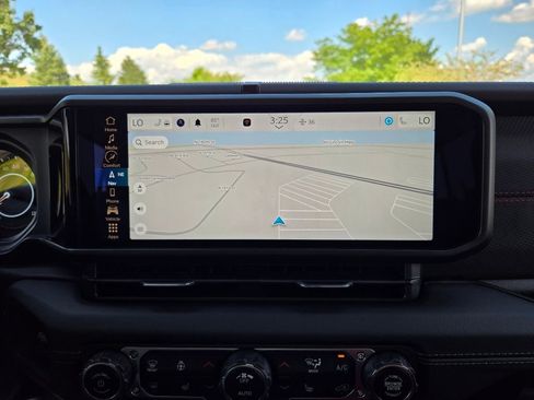 New 2024 Jeep Wrangler Unlimited Rubicon 392 image 22