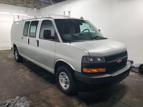 Used 2021 Chevrolet Express 2500 Extended w/ Driver Convenience Package image 3