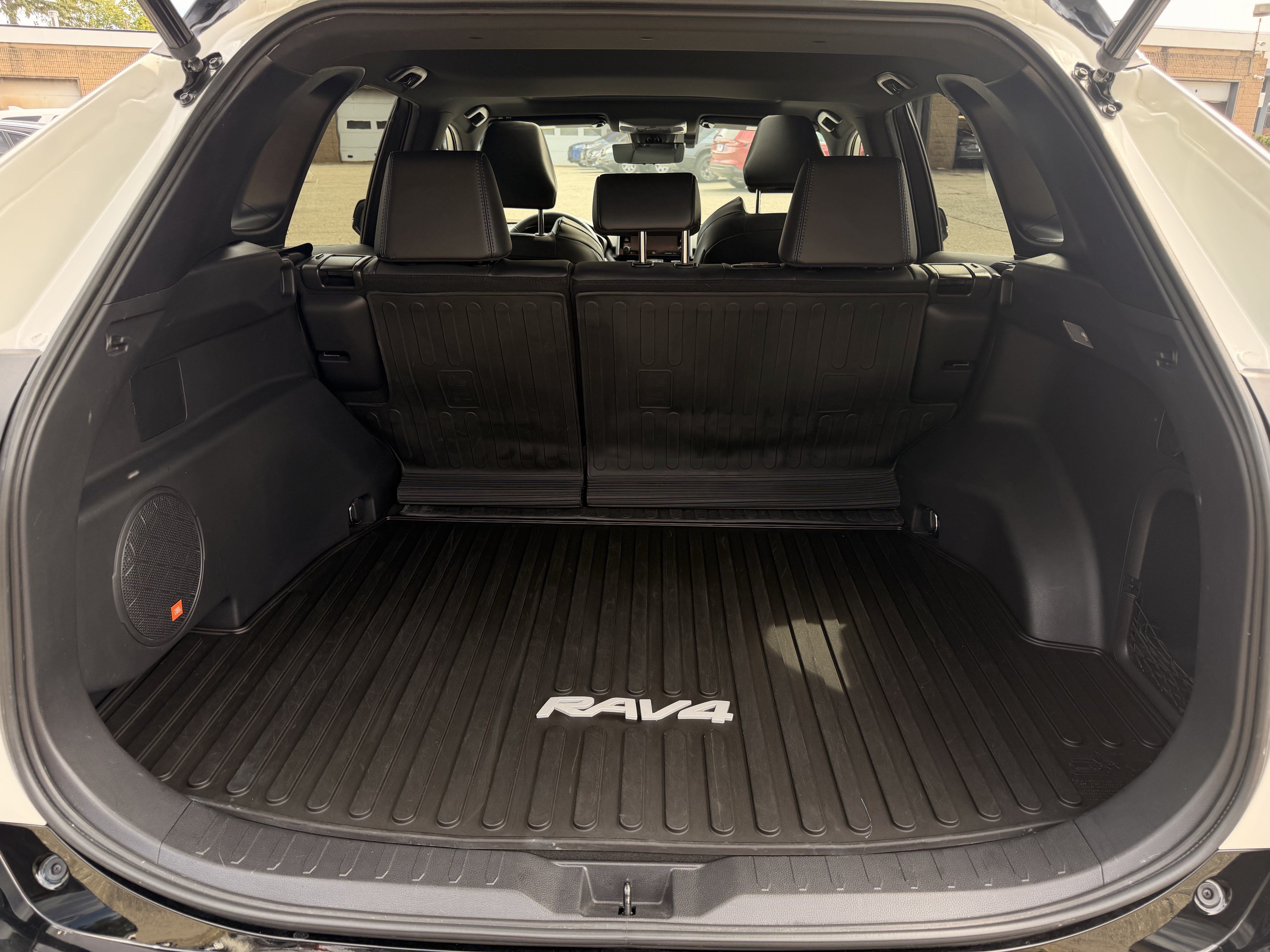 Used 2021 Toyota RAV4 XSE AWD/4WD image 31