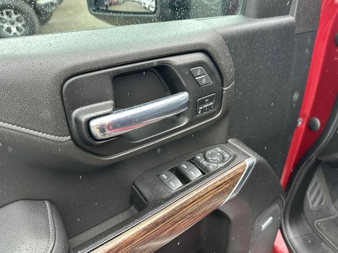 Used 2020 Chevrolet Silverado 2500 High Country w/ Z71 Off-Road Package image 16