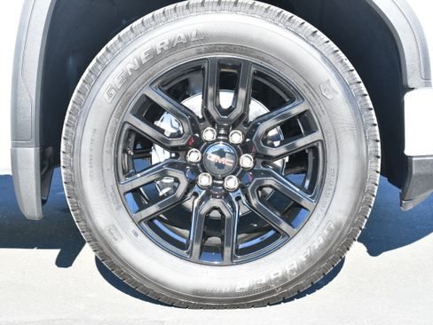 Used 2026 GMC Sierra 1500 Pro w/ Graphite Edition image 10