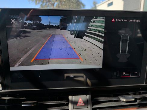 Used 2023 Audi A4 2.0T Premium w/ Convenience Package image 24