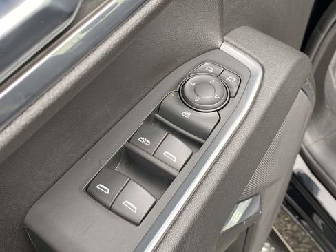 Used 2023 Chevrolet Silverado 1500 RST image 19