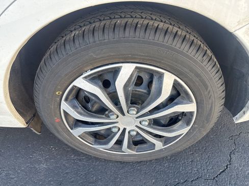 Used 2019 Subaru Impreza 2.0i image 11