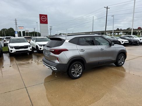 Certified 2021 Kia Seltos S FWD image 15
