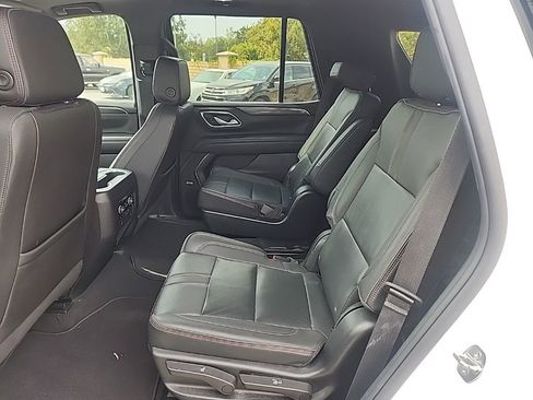 Used 2022 Chevrolet Tahoe RST w/ Sport Performance Package AWD/4WD image 11
