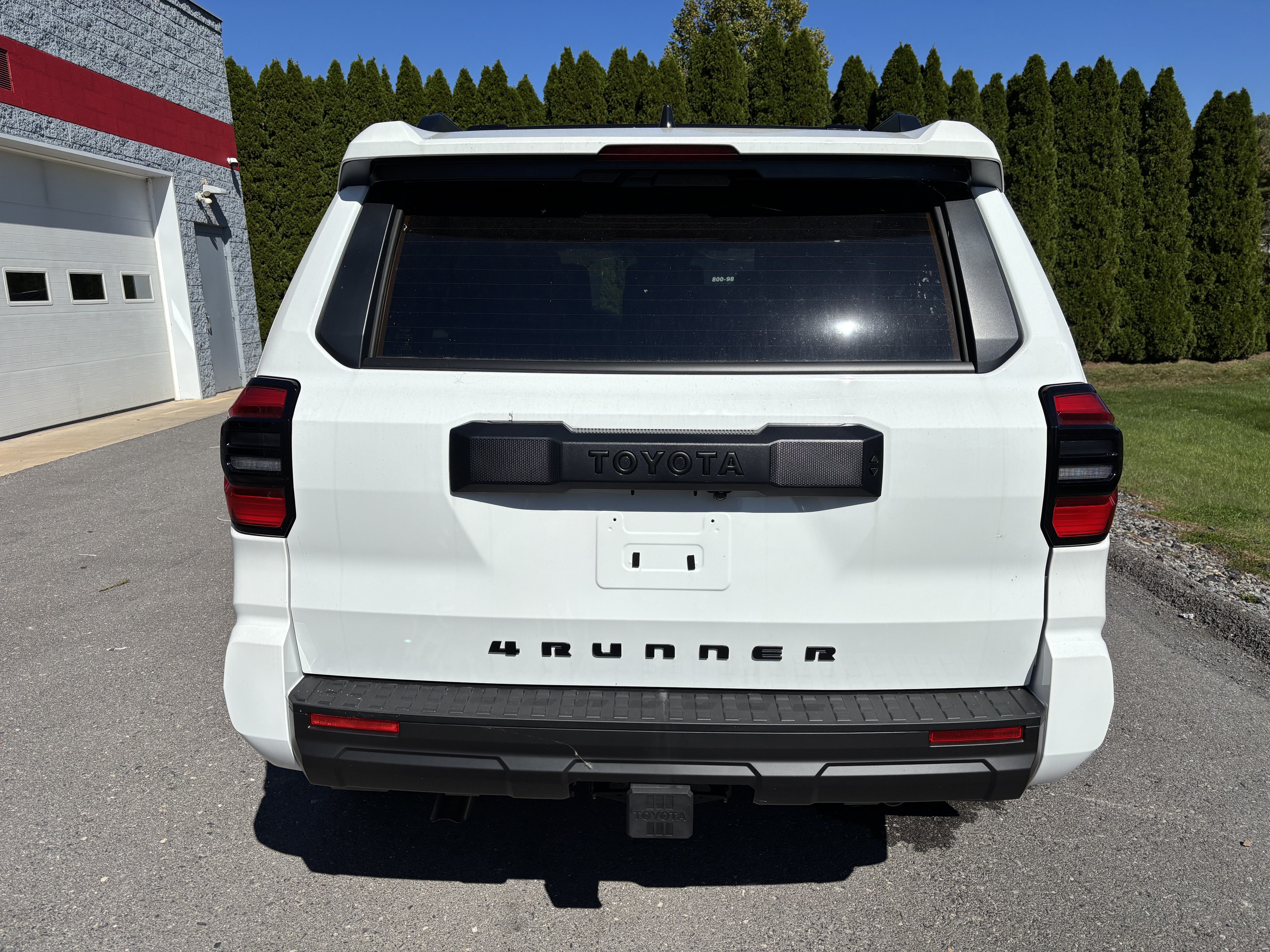Used 2026 Toyota 4Runner SR5 AWD/4WD image 4