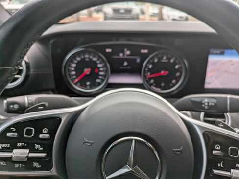 Used 2019 Mercedes-Benz E 300 4MATIC image 44