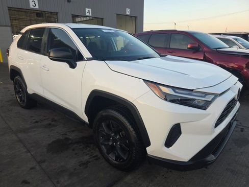 Used 2025 Toyota RAV4 LE image 3