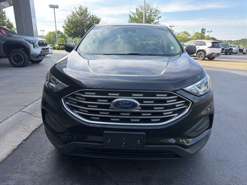 Used 2019 Ford Edge SE AWD/4WD image 3