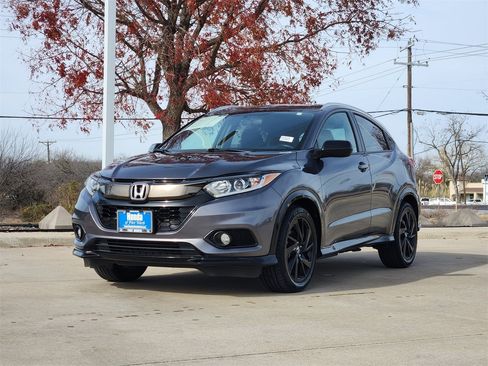 Certified 2022 Honda HR-V Sport image 3