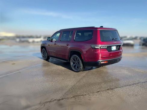 New 2026 Jeep Grand Wagoneer Limited image 8