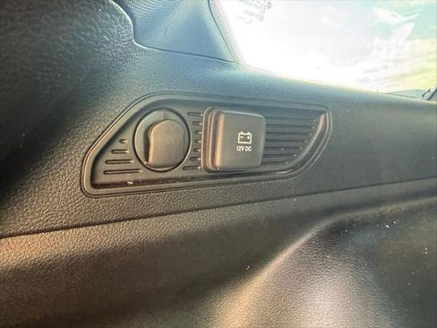 Certified 2024 Jeep Grand Cherokee Limited AWD/4WD image 44