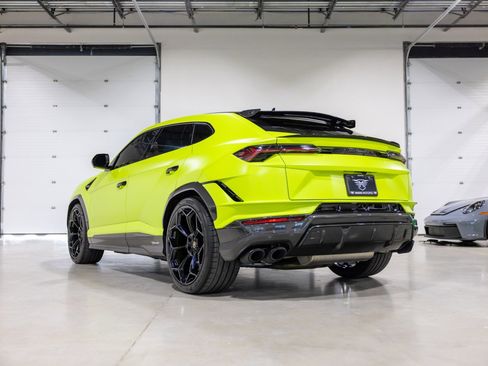Used 2024 Lamborghini Urus Performante image 6