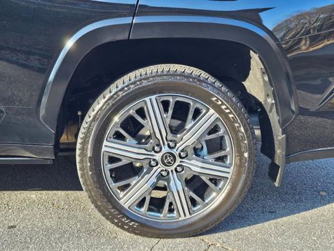 Used 2024 Toyota Sequoia Capstone image 11