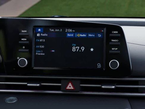 New 2026 Hyundai Elantra SEL Sport Premium image 13