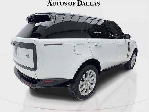 Used 2023 Land Rover Range Rover SE image 9