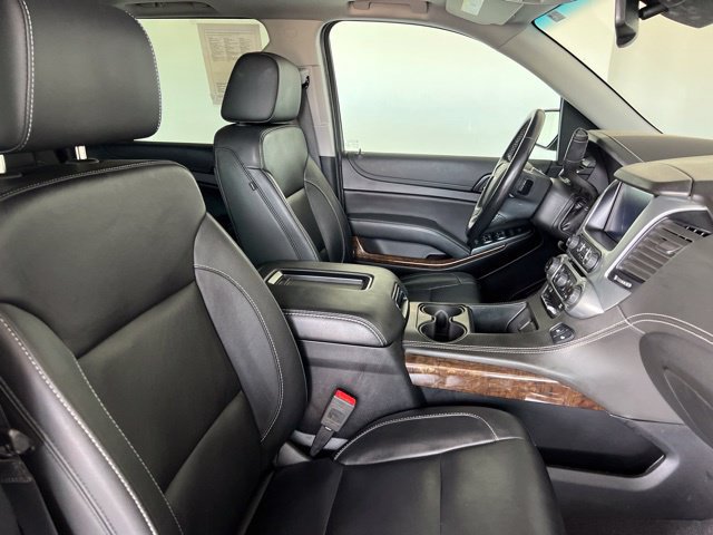 Used 2020 Chevrolet Suburban LT AWD/4WD image 30