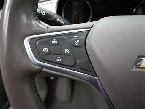 Used 2022 Chevrolet Malibu Premier image 16