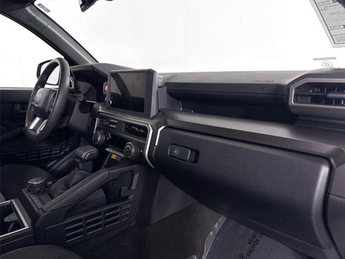 Certified 2025 Toyota 4Runner TRD Sport image 40