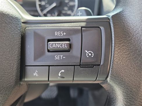 Certified 2025 Nissan Rogue S image 25