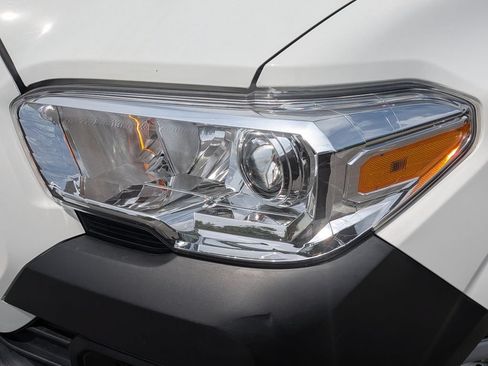 Used 2023 Toyota Tacoma SR RWD image 7