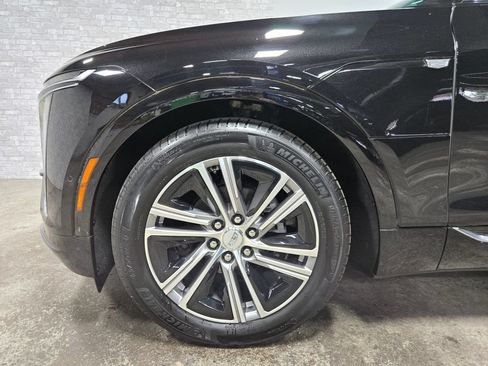 Used 2024 Cadillac Lyriq Luxury AWD/4WD image 58