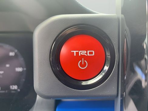 New 2025 Toyota Tacoma TRD Off-Road image 23