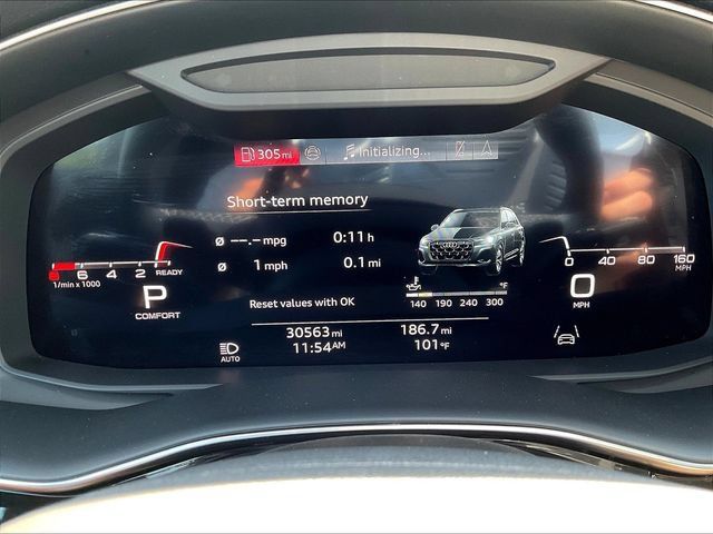 Used 2025 Audi Q7 3.0T Premium Plus AWD/4WD image 15
