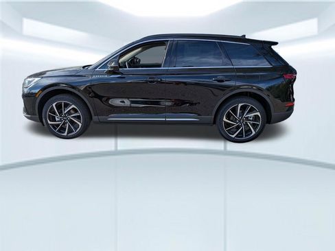 New 2026 Lincoln Corsair Reserve image 14