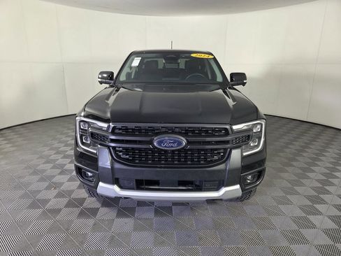 Used 2024 Ford Ranger Lariat w/ FX4 Off-Road Package AWD/4WD image 3