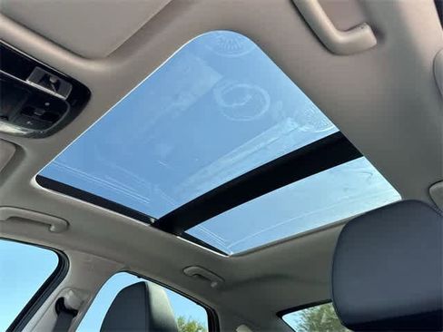 New 2025 Hyundai Sonata Limited image 16