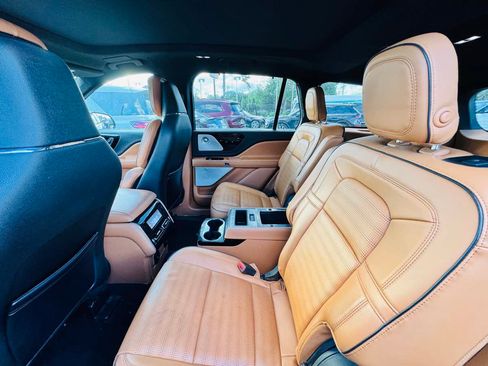 Used 2020 Lincoln Aviator Black Label w/ Dynamic Handling Package AWD/4WD image 14