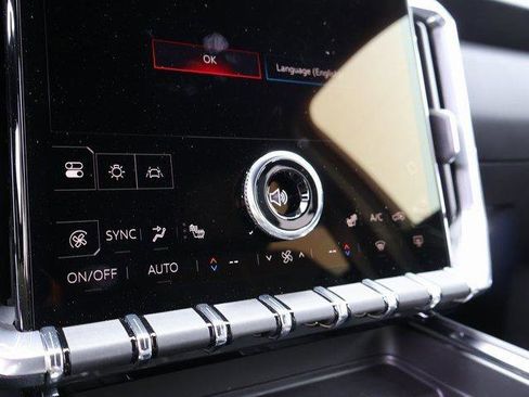 New 2025 GMC Acadia Elevation w/ Elevation Premium Package image 31