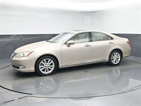 Used 2010 Lexus ES 350 image 4