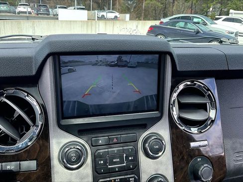 Used 2014 Ford F350 Platinum image 26