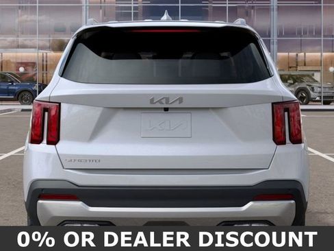 New 2026 Kia Sorento EX image 13