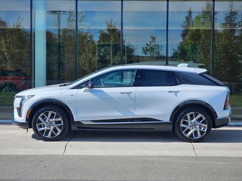 New 2026 Cadillac Optiq Luxury 2 AWD/4WD image 2