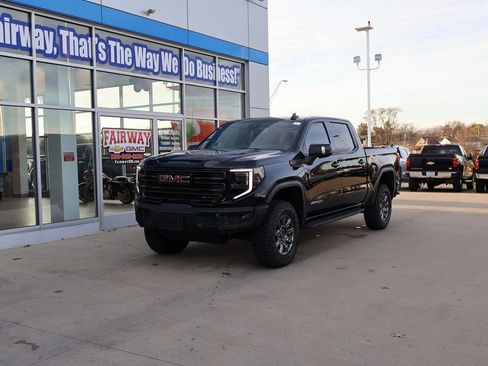 New 2025 GMC Sierra 1500 AT4X image 6